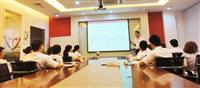 匯泰龍直營中心《專賣店銷售流程標準》培訓舉行