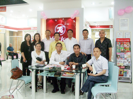 激情五月，匯泰龍江蘇無錫、中山石岐、廣東梅州專賣店同期開業