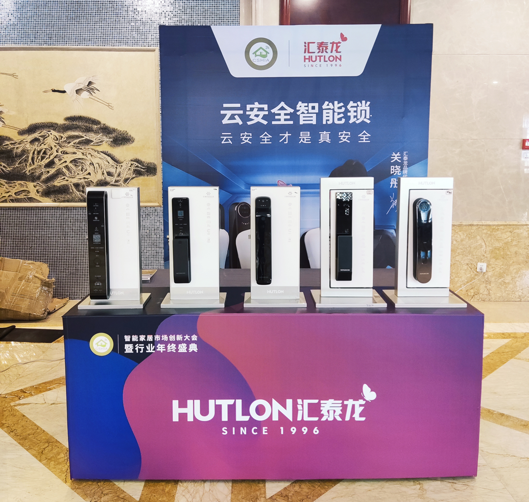 1675324445298398.png 640.png