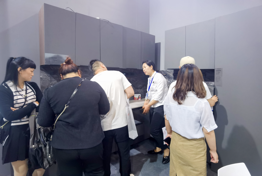 1682415839826139.png 匯泰龍全屋五金震撼亮相2023中國(guó)成都建博會(huì)!