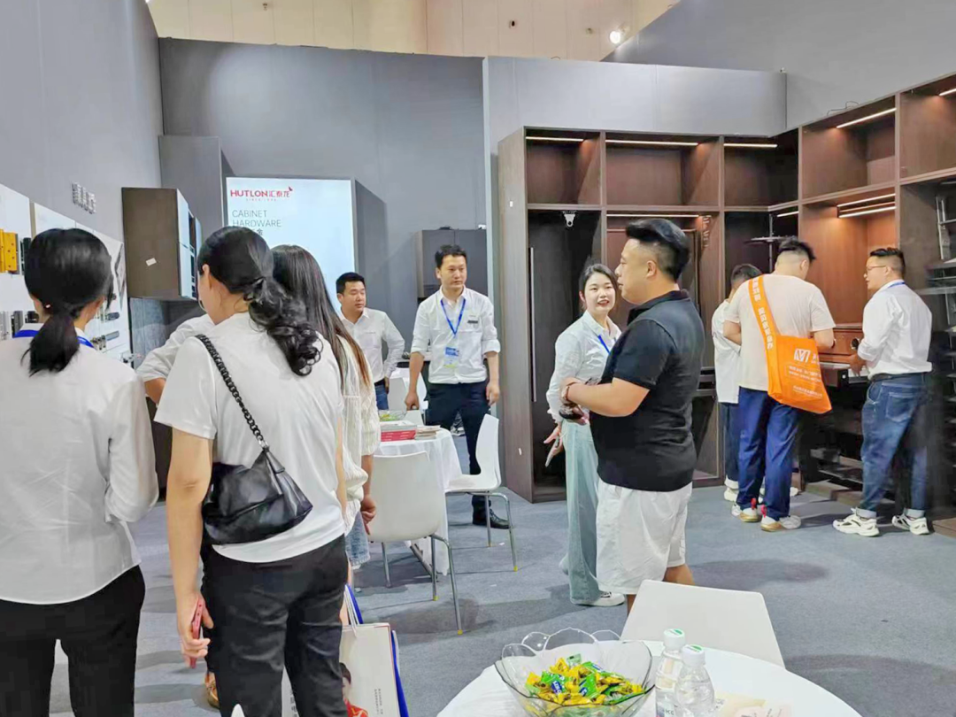 1682415894524322.png 匯泰龍全屋五金震撼亮相2023中國(guó)成都建博會(huì)!